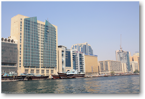 haeuserfront am creek in dubai