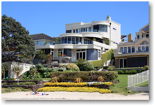 villa an der takapuna beach bei auckland