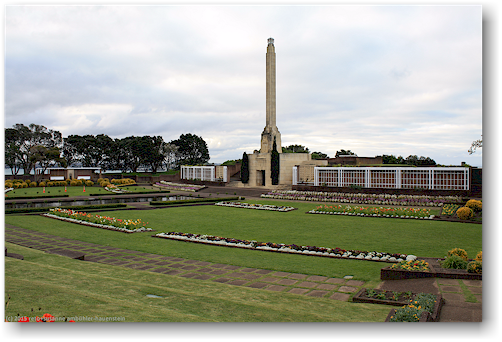 M.J. savage memorial park an der mission bay in auckland