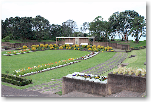 M.J. savage memorial park an der mission bay in auckland