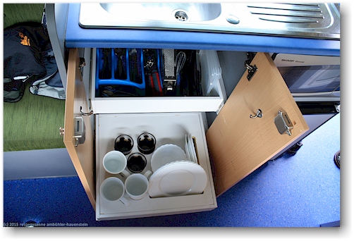 VW campervan LT 35 KoruS/T2BerthXL von wendekreisen - geschirrschrank