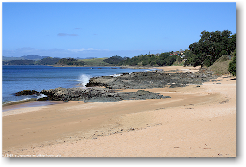 kueste mit strand bei mangonui