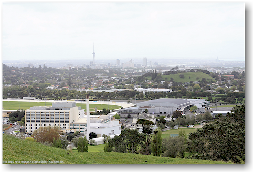 blick vom one tree hill auf auckland