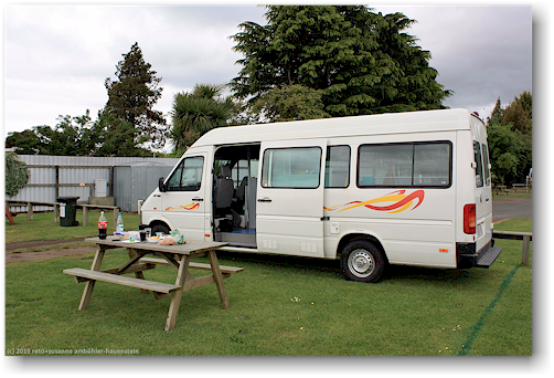 unser campervan auf dem rotorua top 10 holiday park