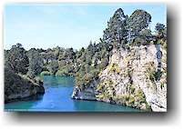 waikato river bei taupo