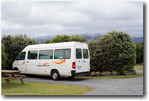 unser campervan auf dem kaikoura top 10 holiday park