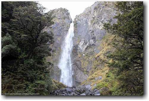 devils punchbowl falls auf dem arthur's pass