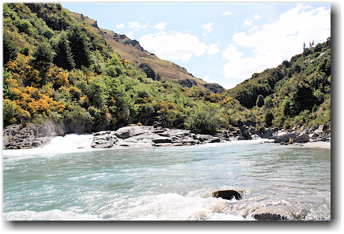 wasserfall am shotover river bei arthur's point