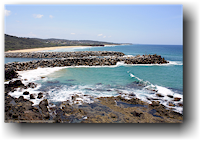 kueste beim wagonga inlet bei narooma
