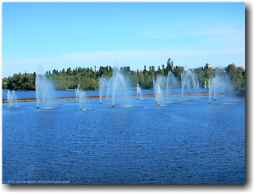 wasserspiel im oulujoki in oulu