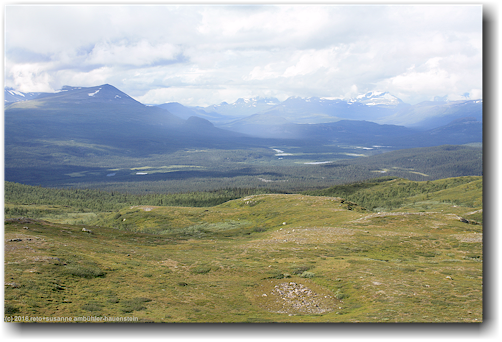 blick vom gipfel des sjnjerak richtung nordwesten