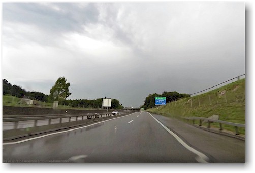 unterwegs auf der autobahn richtung schaffhausen