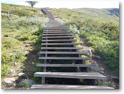 finnlands laengste treppe am fuss des saana