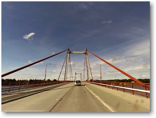 bruecke im verlauf der E45 ueber den stroems vattudal bei stroemsund