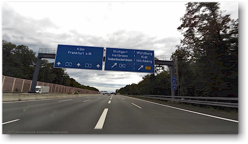 ausfahrt zur autobahn A81 auf der autobahn A3 bei wuerzburg