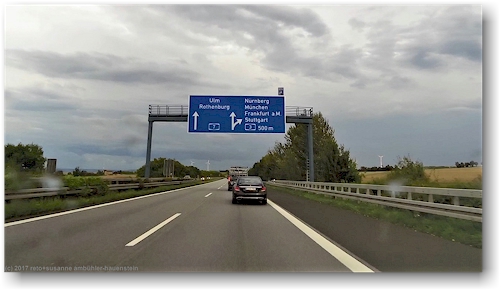 ausfahrt zur autobahn A3 auf der autobahn A7 bei wuerzburg