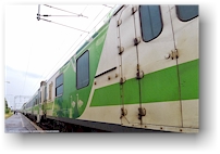 autozug im bahnhof kemijaervi