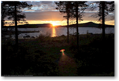 sonnenuntergang ueber dem naujaure bei arjeplog