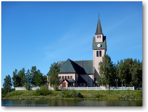 blick vom naujaure auf die kirche von arjeplog