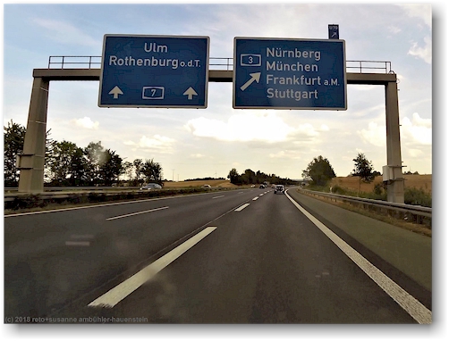 ausfahrt zur A3 im verlauf der autobahn A7