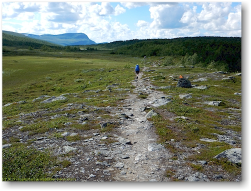 kungsleden auf der hochebene richtung aigertstugan