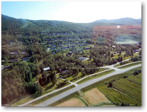blick aus dem helikopter auf hemavan