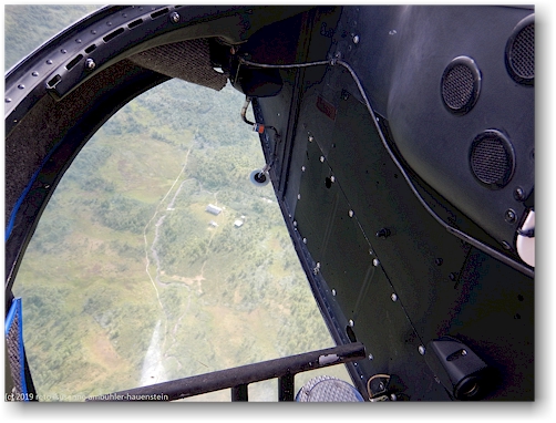 blick aus dem helikopter auf die servestugan