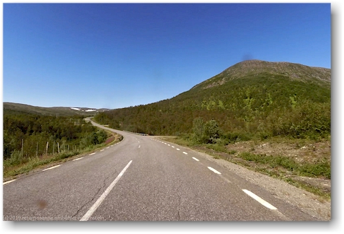 vildmarksvaegen durch das tal des saxan