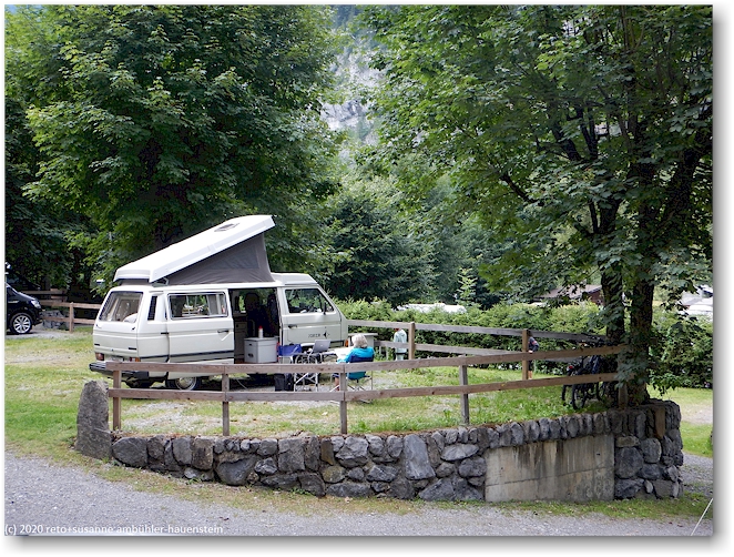 unser jogi auf dem camping jungfrau in lauterbrunnen