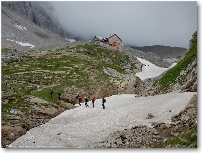 unsere gruppe kurz vor der wildhornhuette
