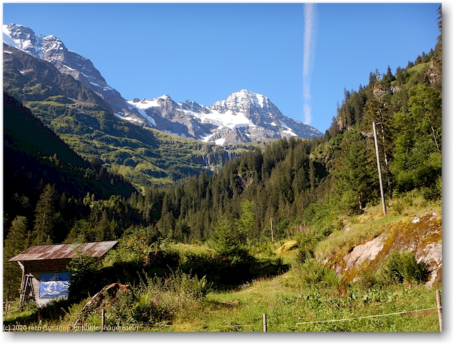 blick von der trachsellauenen auf das breithorn