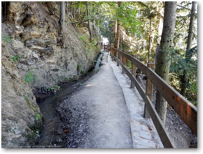 wanderweg entlang der bisse du torrent-neuf