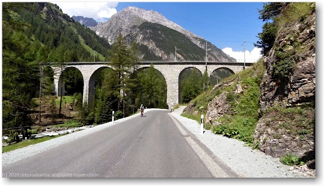eisenbahnviadukt ueber die albulapassstrasse