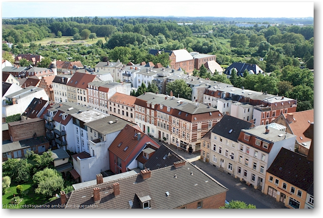 aussicht vom turm der sankt georgen kirche richtung suedwesten
