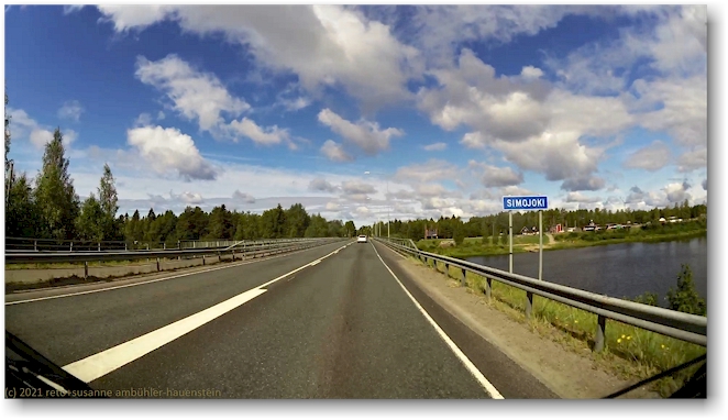 bruecke ueber den simojoki im verlauf der stasse 4