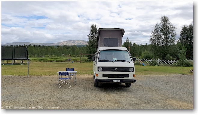 unser jogi auf dem yllaeksen ykkoes caravan in aekaeslompolo