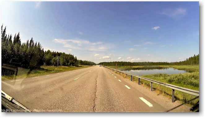 teich neben der strasse E10