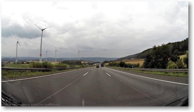 windraeder entlang der A7