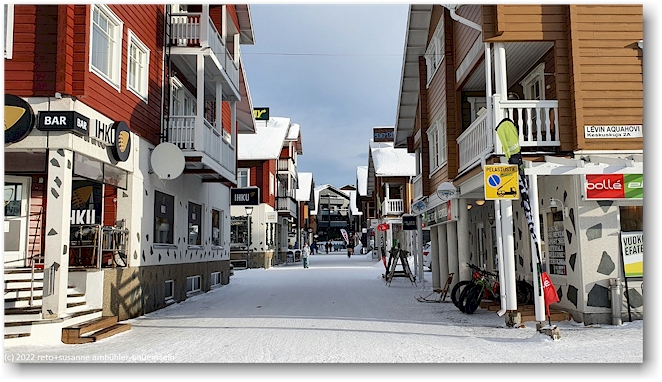 gasse im zentrum von levi