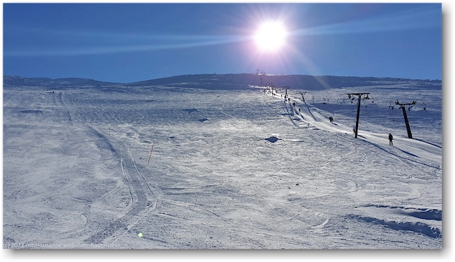 strahlender wintertag im skigebiet von are