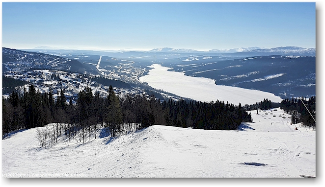 blick von der skipiste auf den aresjoen