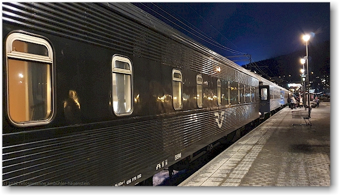 nachtzug nach arlanda im bahnhof are