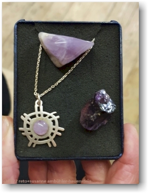 schmuck aus violettem amethyst