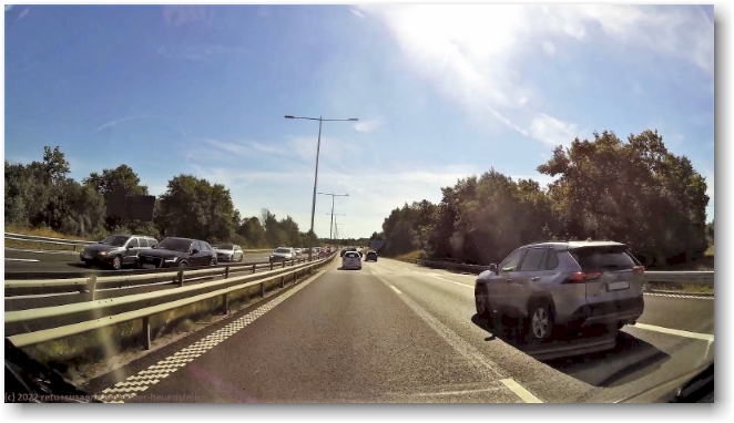 auch auf der E6 hat es viele autos in der gegenrichtung