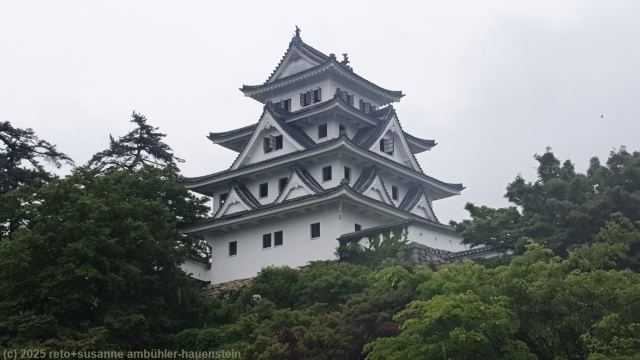 schloss gujo hachiman