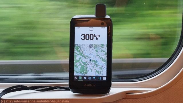 unterwegs im shinkansen mit 300 km/h