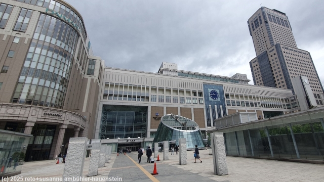 bahnhof in sapporo