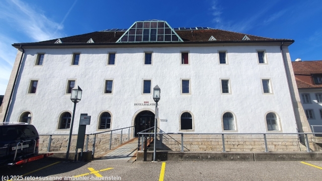 ehemaligen kornspeicher - hauptgebaeude des hotel balsthal