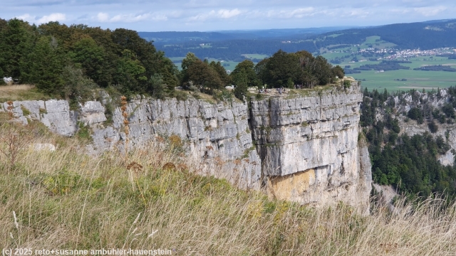 aussichtspunkt am creux du van
